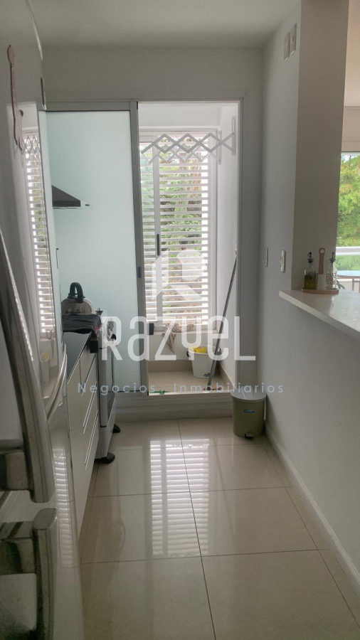 Apartamento ID.934 - Apto de 2 dorm 2 baños en zona de Punta Shopping - alquiler anual -