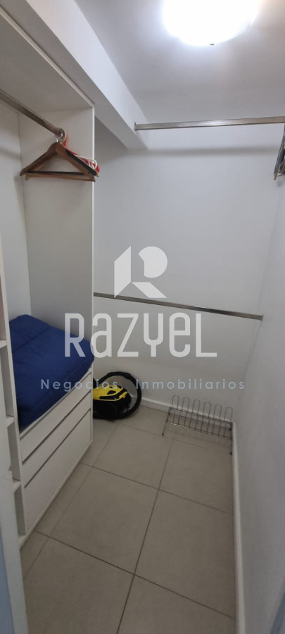 Apartamento ID.745 - Venta de apartamento de 2 dorm con parrillero propio en Torre Manhattan