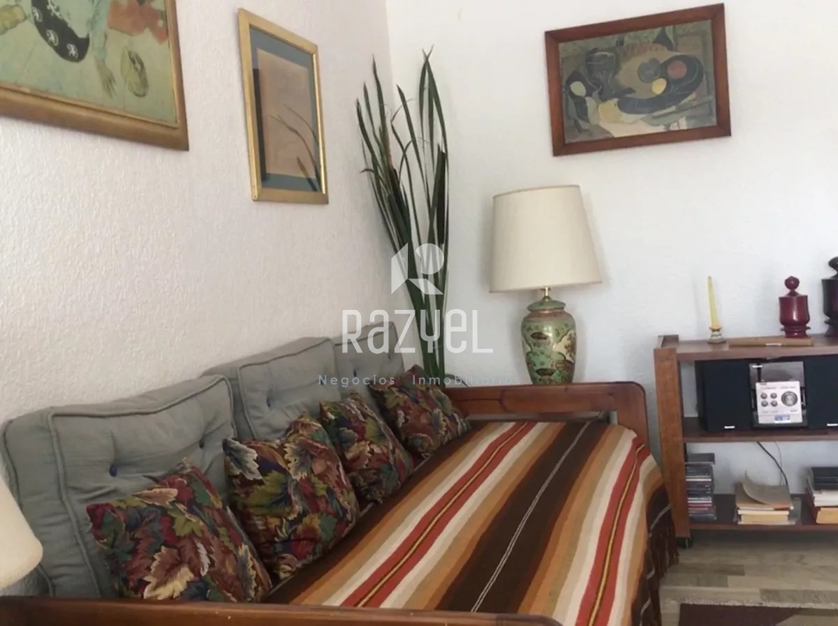 Apartamento ID.879 - Apartamento de 1 dormitorio y terraza super soleado
