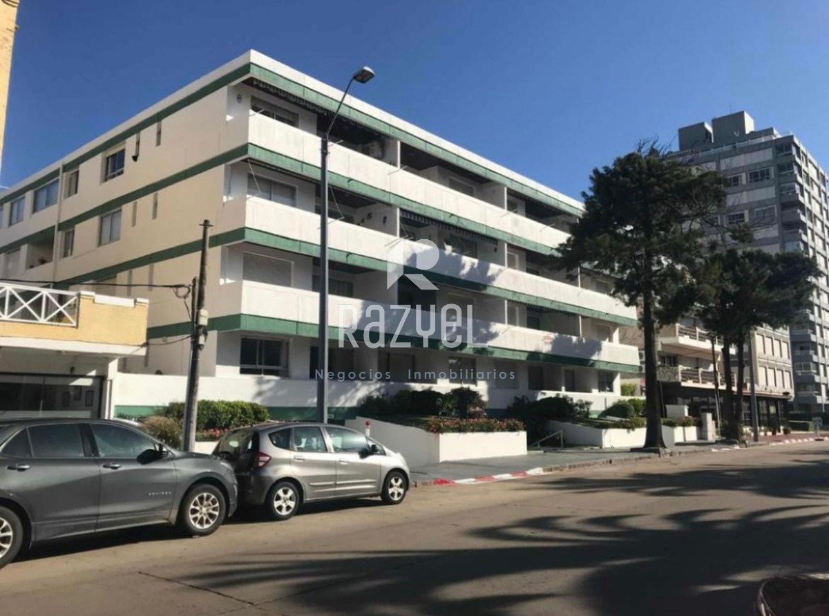 Apartamento ID.830 - Venta Apartamento 2 dormitorios 2 baños con garage