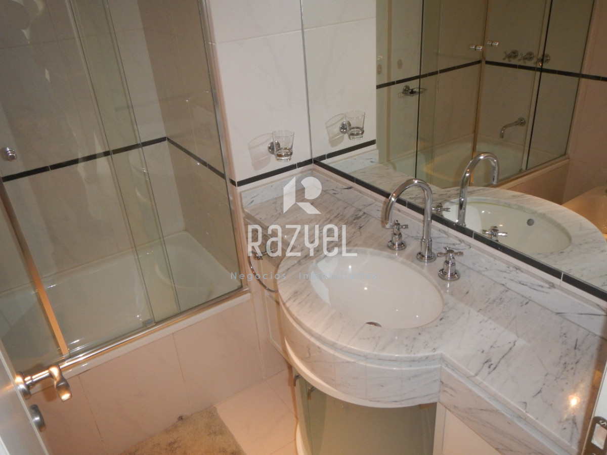 Apartamento ID.742 - Art Boulevard 3 dorm en alquiler anual y venta