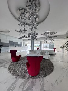 HERMOSO APARTAMENTO DE 3 SUITES