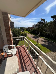 Venta apartamento 1 dormitorio con vista a el mar