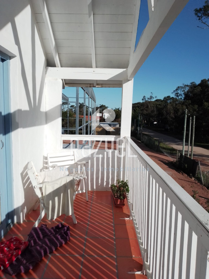 Casa ID.476 - Casa y comercio en Venta Bal B.A.