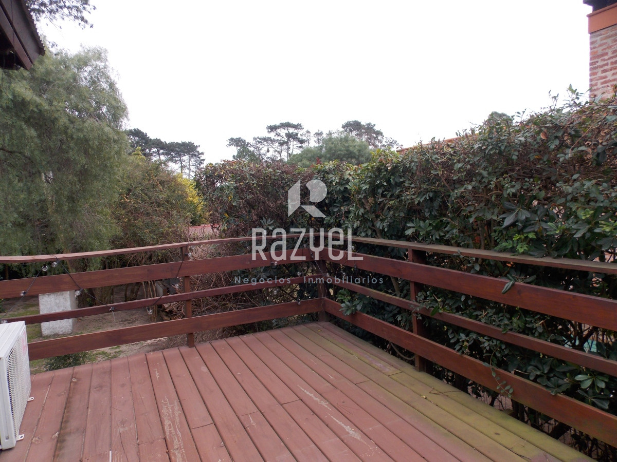 Casa ID.645 - Casa en alquiler temporal Pinares Punta del Este .Disponible en Temporada