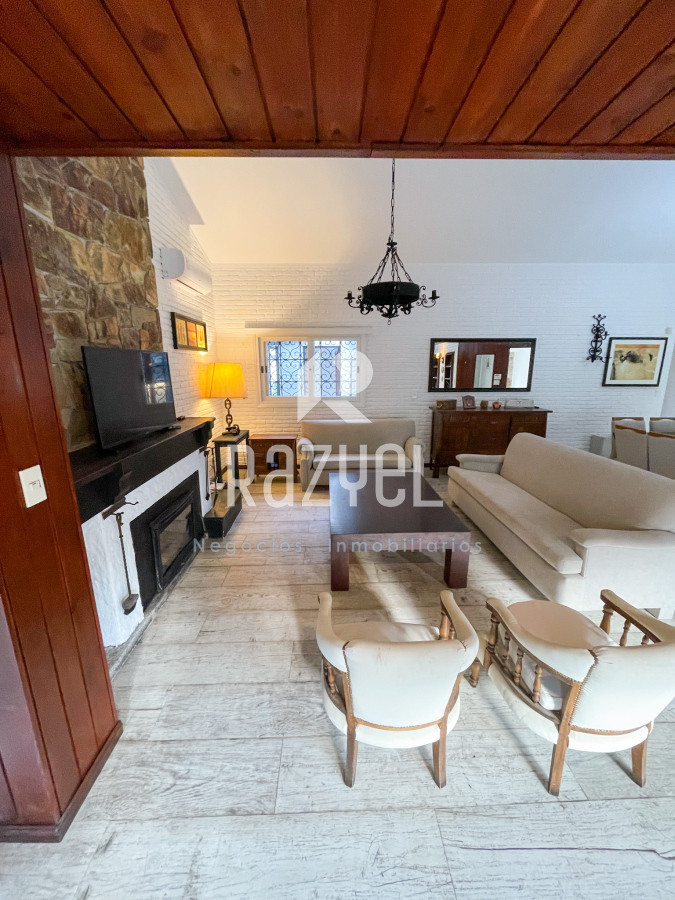 Casa ID.939 - ALQUILER ANUAL CASA 4 DORMITORIOS 