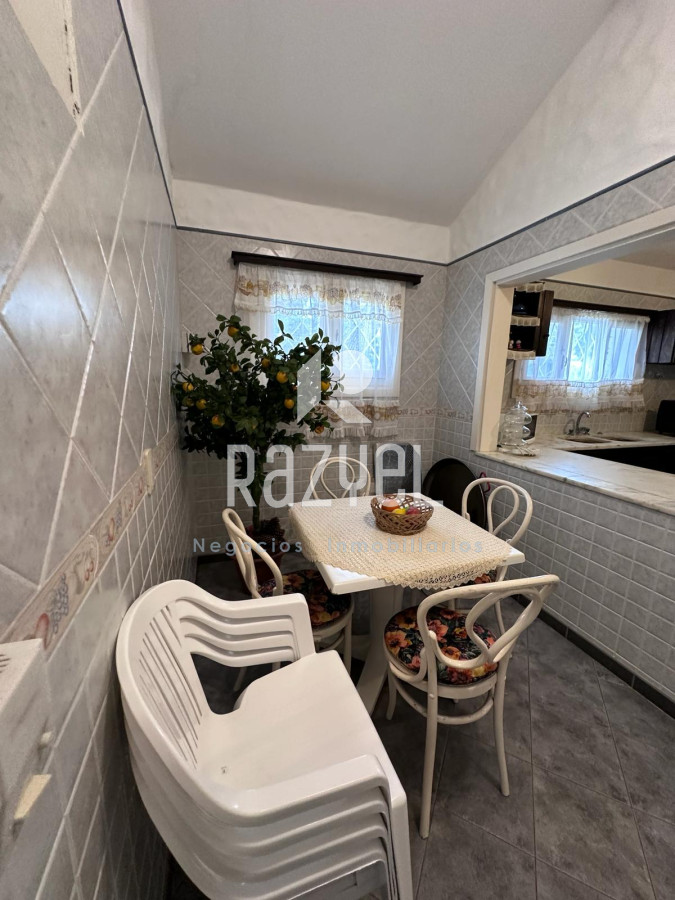 Casa ID.384 - Casa en Alquiler Anual y Venta