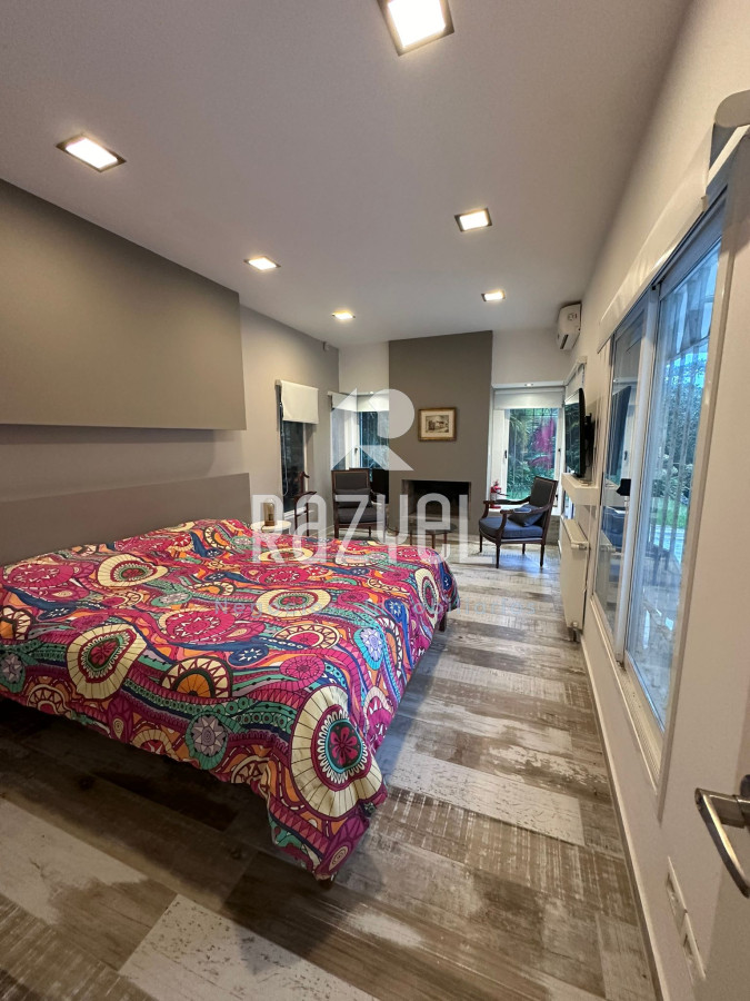 Casa ID.385 -  Casa en venta y alquiler anual de 5 dorm y 4 baños.