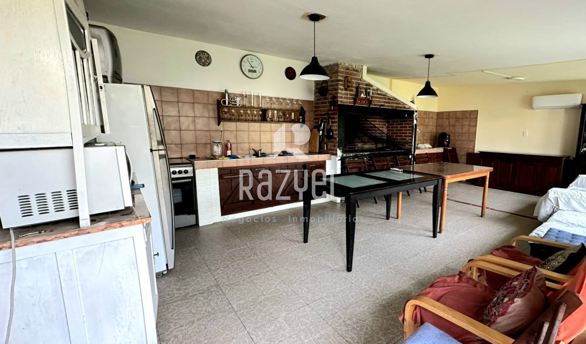 Casa ID.646 - Casa en AlquilerPunta del Este DISPONIBLE TEMPORADA 5 dormitorios Excelente Propiedad