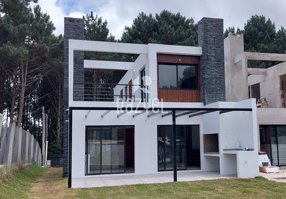 Casa ID.468 - Expectacular casa a Estrenar!!