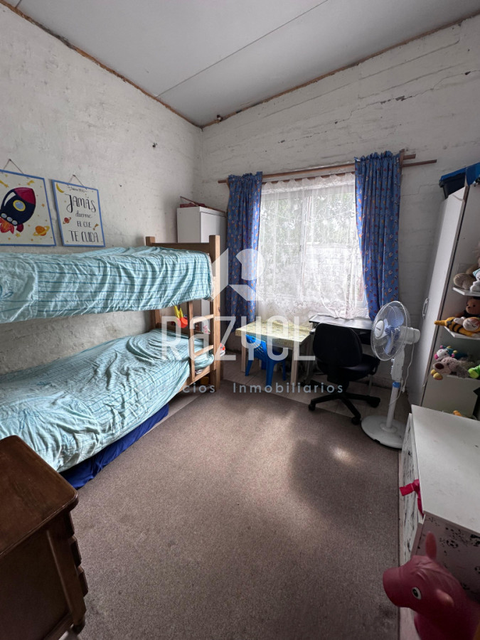 Casa ID.1236 - “Dos casas en un padrón , San Carlos .No apta banco”