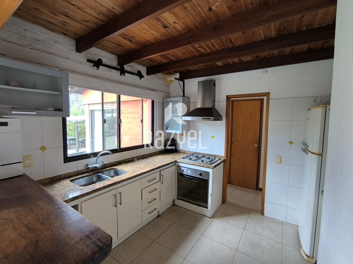 Casa ID.437 - Casa alquiler y venta en zona Cantegril