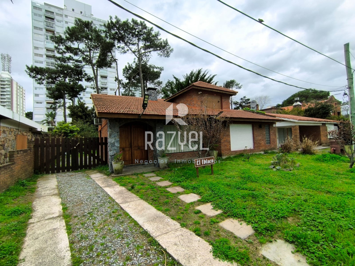 Casa ID.437 - Casa alquiler y venta en zona Cantegril
