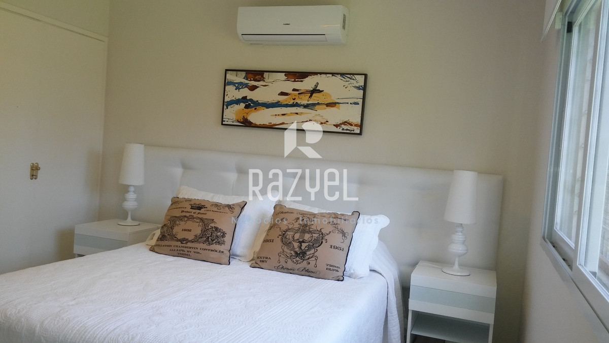 Casa ID.719 - Casa ¨Evergreen¨ Playa Mansa Venta, Alquiler Anual y Temporal