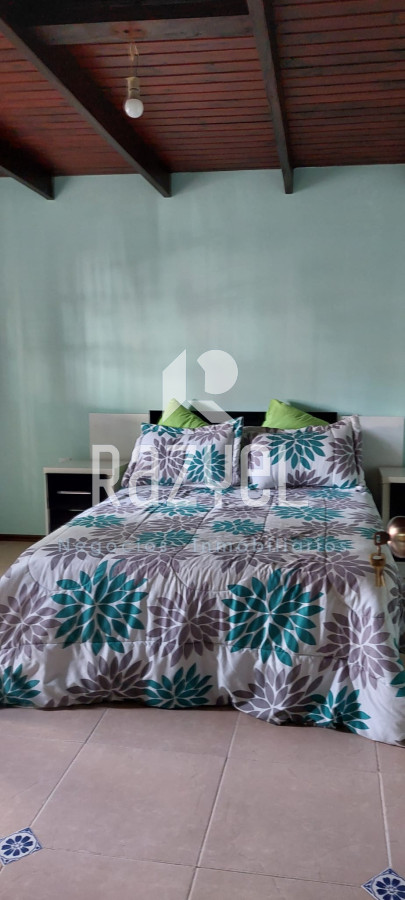 Casa ID.935 - Venta de casa de 3 dormitorios 