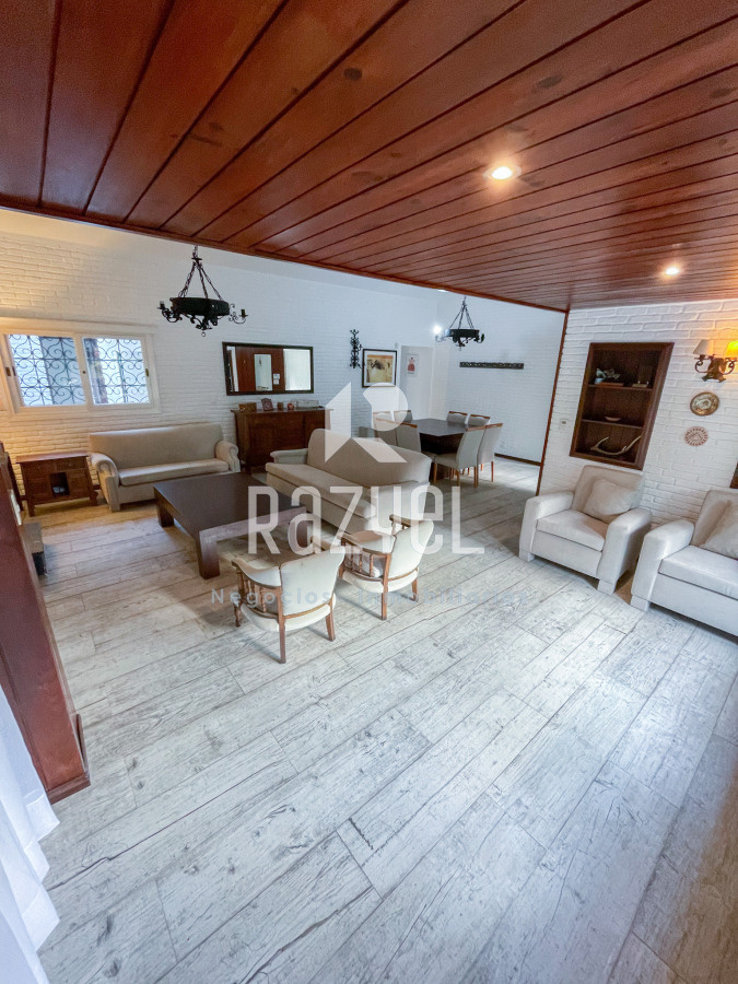 Casa ID.939 - ALQUILER ANUAL CASA 4 DORMITORIOS 