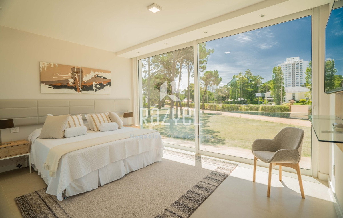 Casa ID.770 - Casa en Boulevard Park en Venta y Alquiler