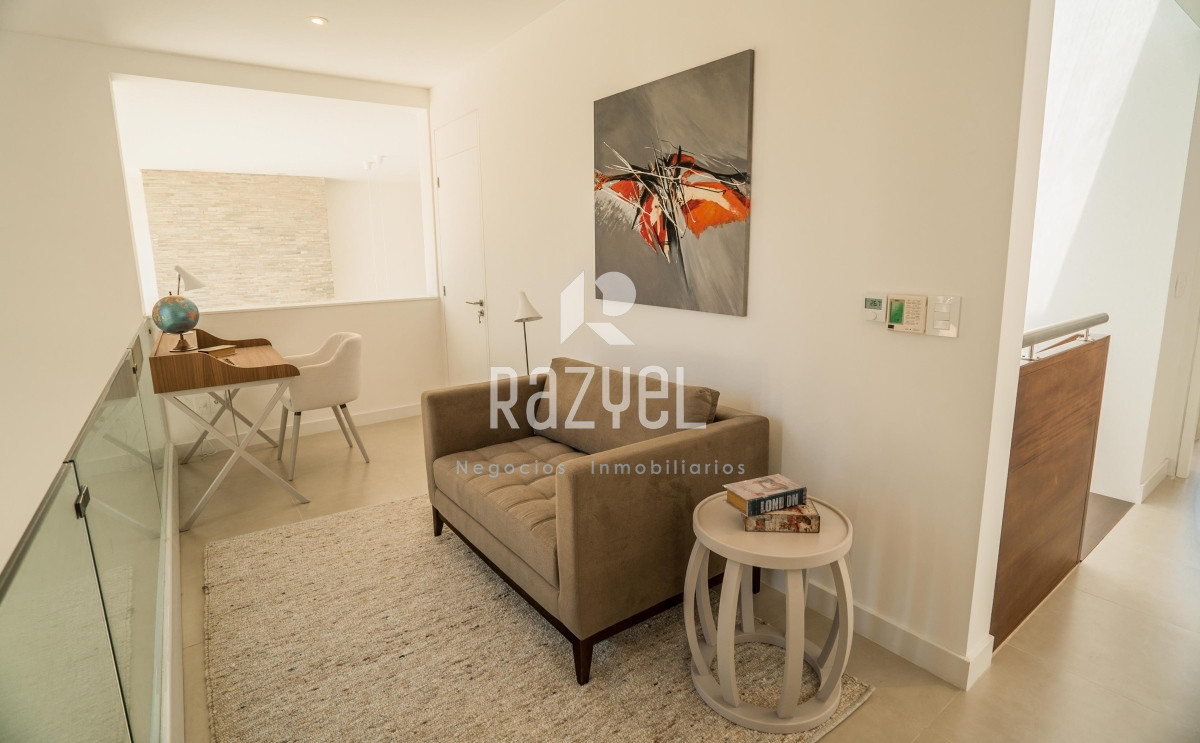 Casa ID.770 - Casa en Boulevard Park en Venta y Alquiler