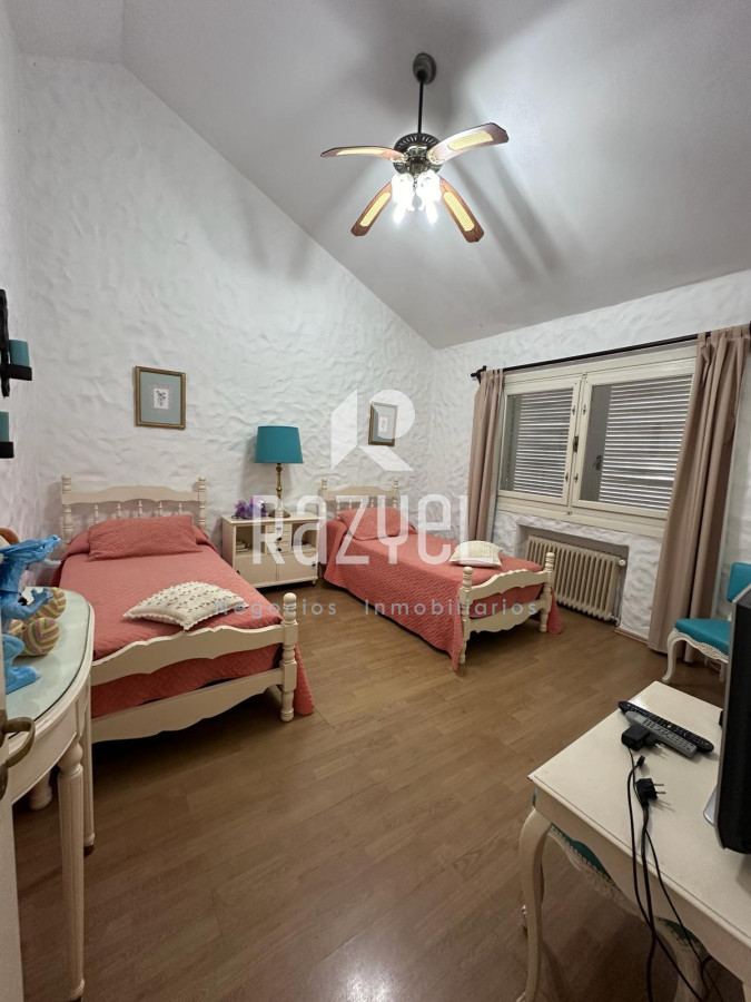 Casa ID.384 - Casa en Alquiler Anual y Venta