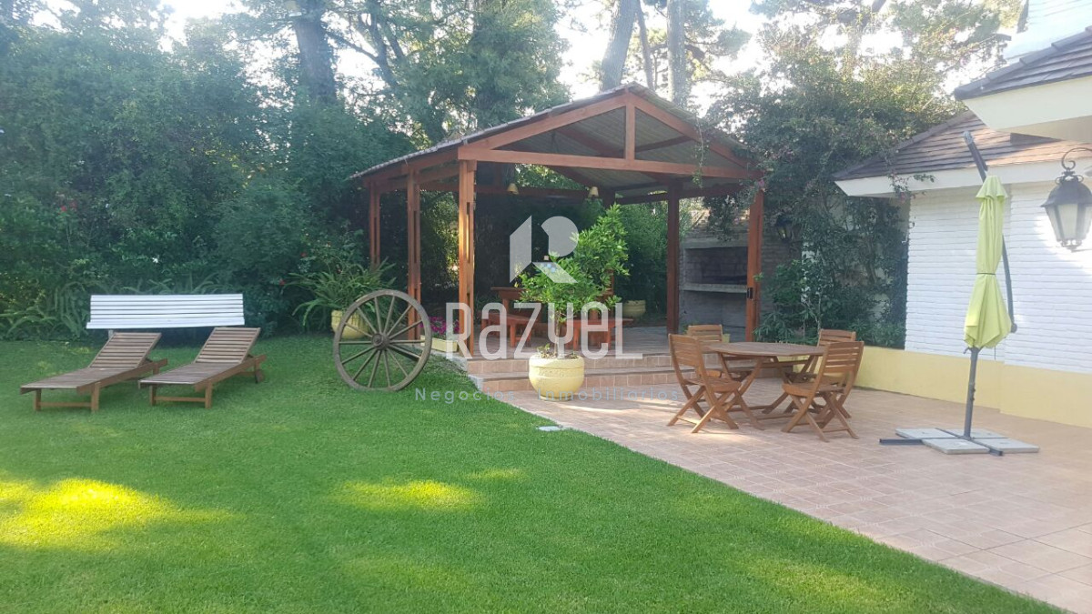 Casa ID.706 - Casa en Punta del Este, Cantegril