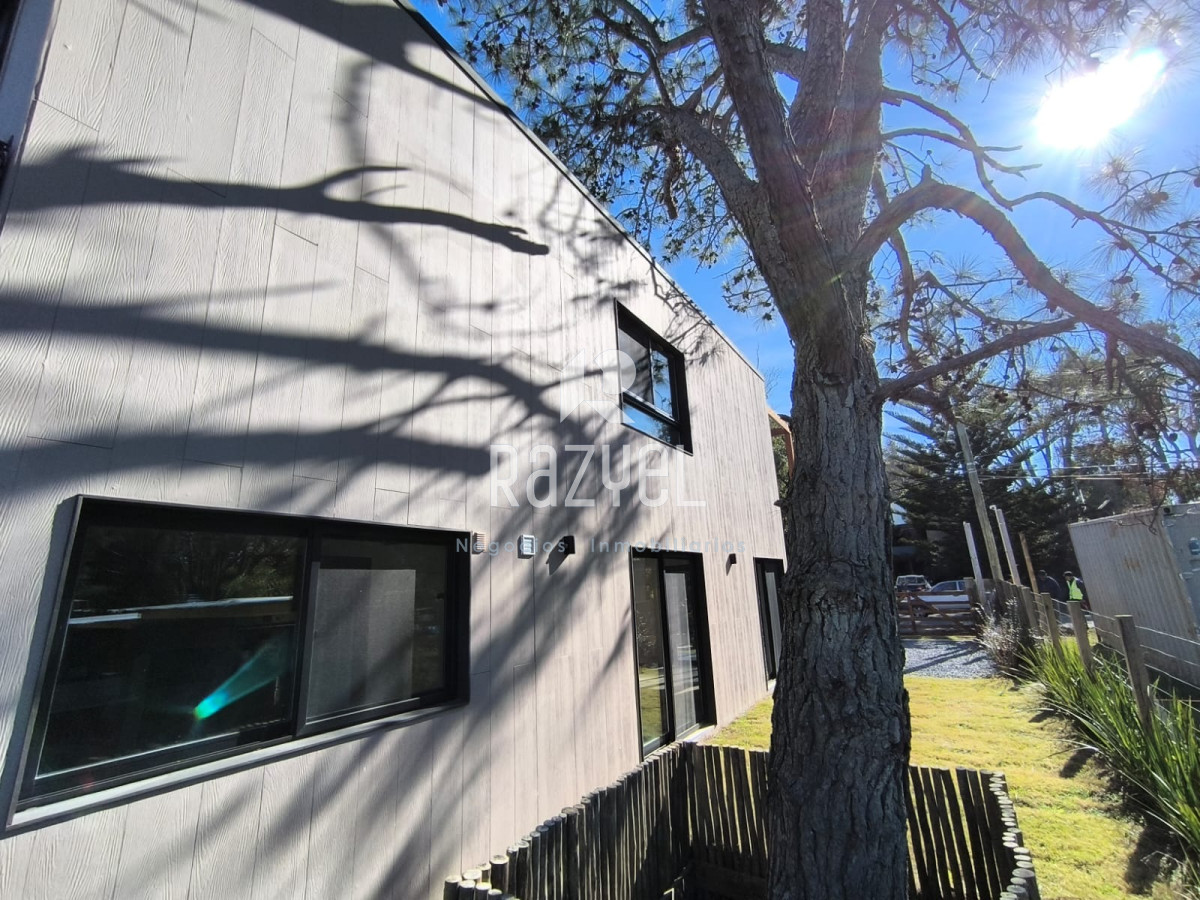 Casa ID.1092 - Casa en La Barra.