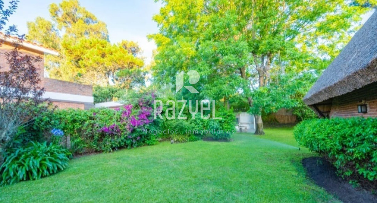 Casa ID.1157 - Casa Disponible en Enero 2026 Alquiler temporal 3 dormitorios con dependencia 