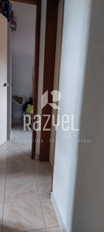 Casa ID.464 - Casa en Alquiler anual 3 dormitorios con cochera techada