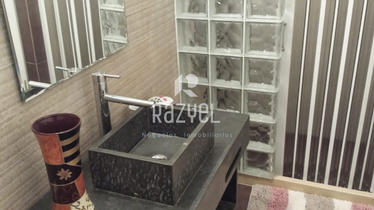 Casa ID.539 - Espectacular Casa - Alquiler Anual