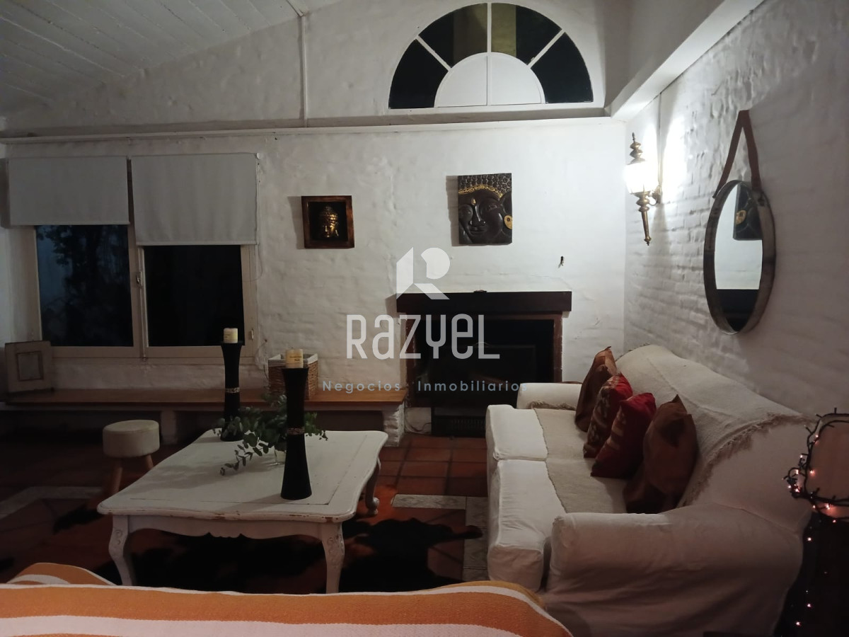 Casa ID.430 - HERMOSA CASA EN VENTA EN PINARES