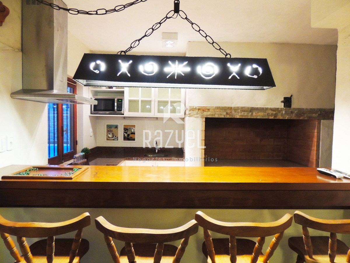 Casa ID.768 - Hermosa casa de 4 dormitorios 