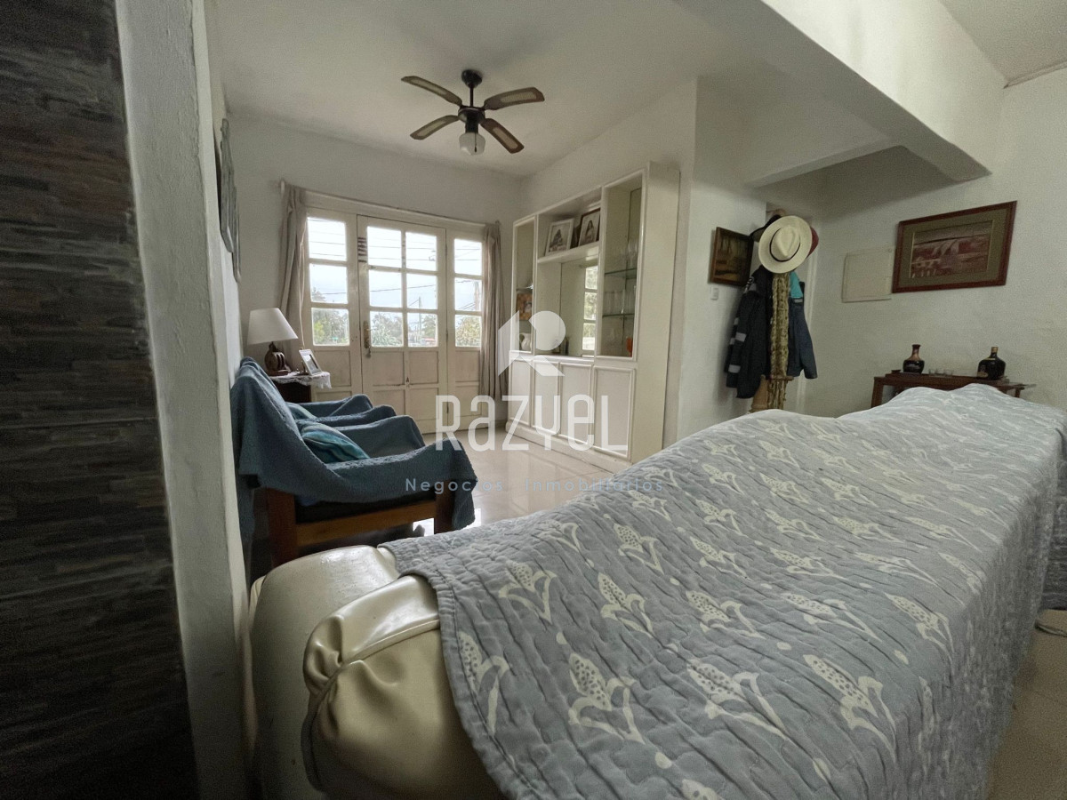 Casa ID.476 - Casa y comercio en Venta Bal B.A.