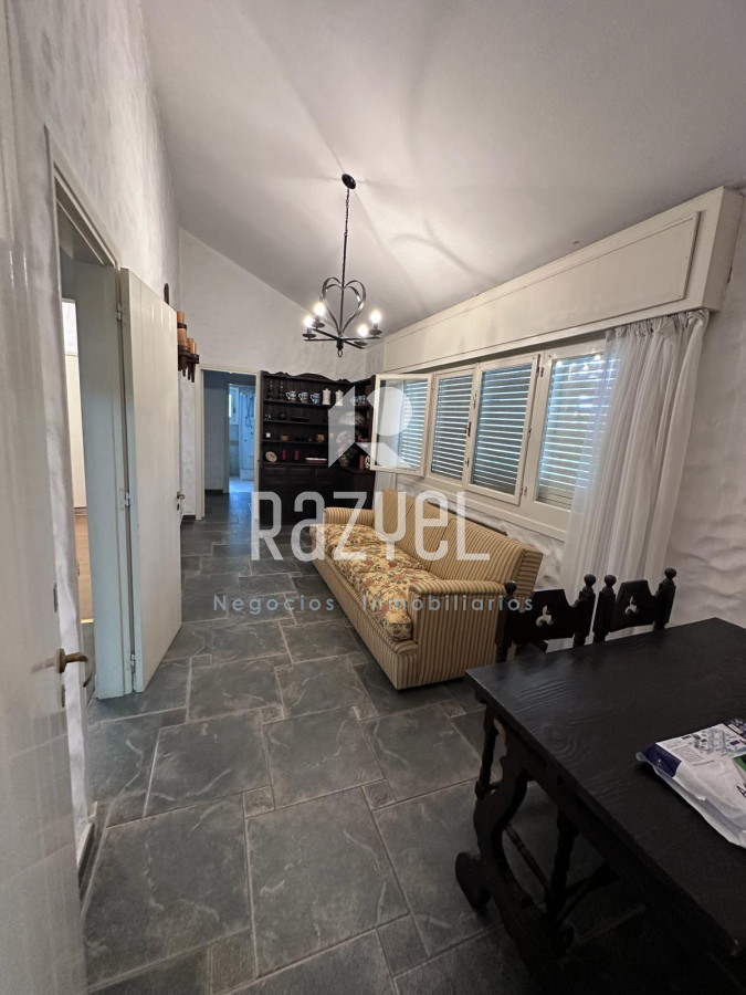 Casa ID.384 - Casa en Alquiler Anual y Venta