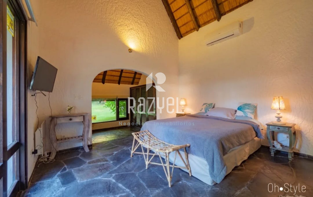 Casa ID.1150 - Casa en Alquiler temporal  Disponible Enero 2026 .Punta del Este Playa Mansa