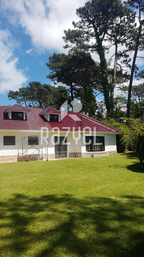 Casa ID.706 - Casa en Punta del Este, Cantegril