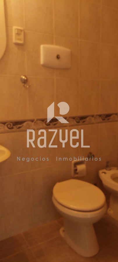 Casa ID.479 - Oportunidad  de inversiòn Venta  de apartamento espacioso 4 dormitorios San Carlos
