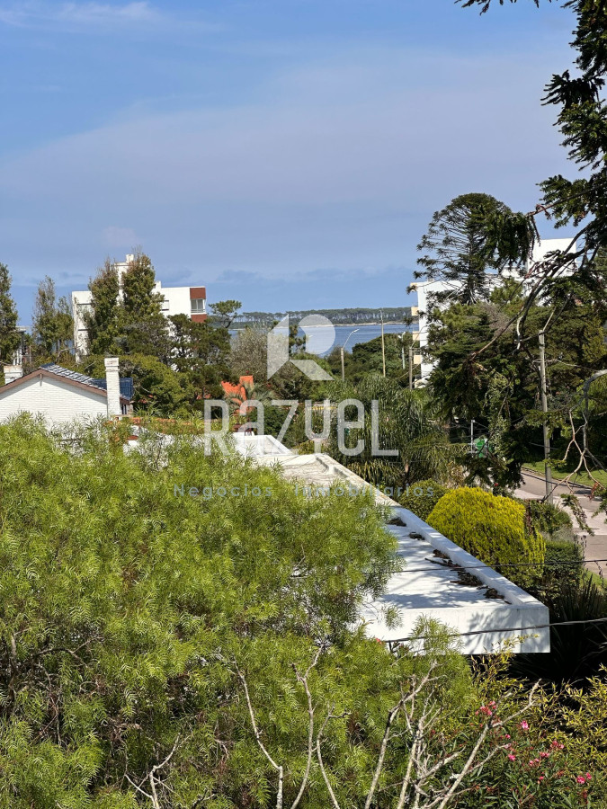 Casa ID.922 - Casa en venta playa Mansa 