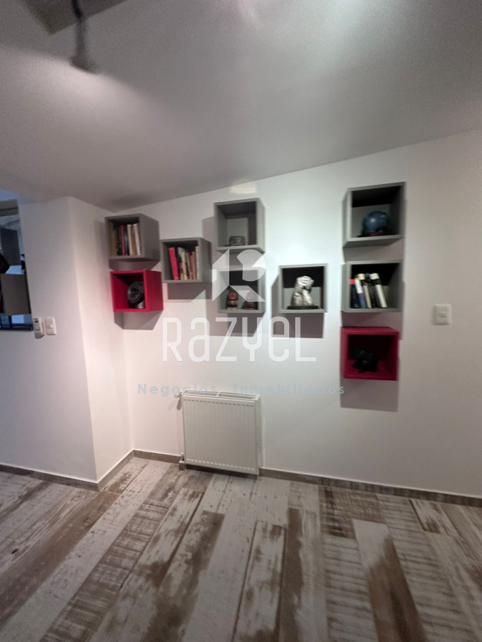 Casa ID.385 -  Casa en venta y alquiler anual de 5 dorm y 4 baños.