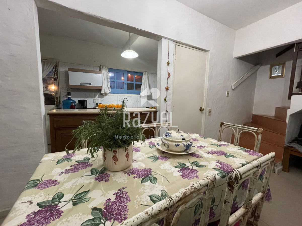 Casa ID.476 - Casa y comercio en Venta Bal B.A.