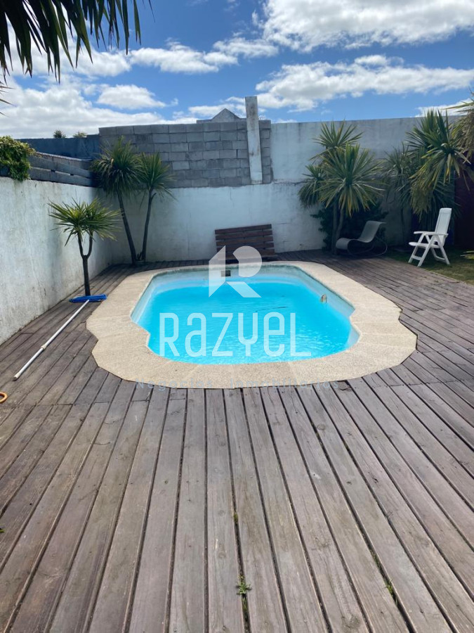 Casa ID.1030 - Alquiler anual casa en Balneario Buenos Aires