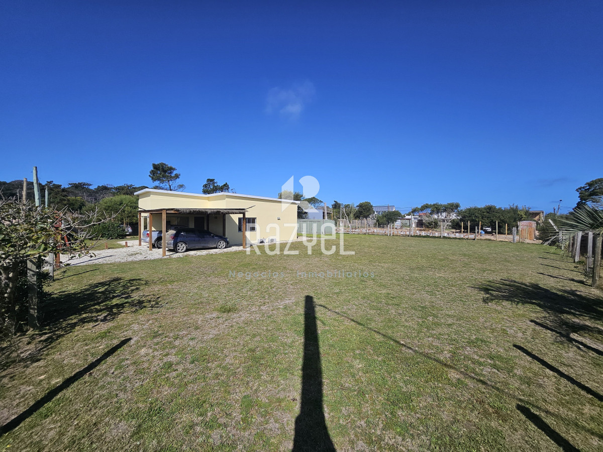 Casa ID.989 - Casa + Terreno Doble en La Juanita - cerca del mar y José Ignacio