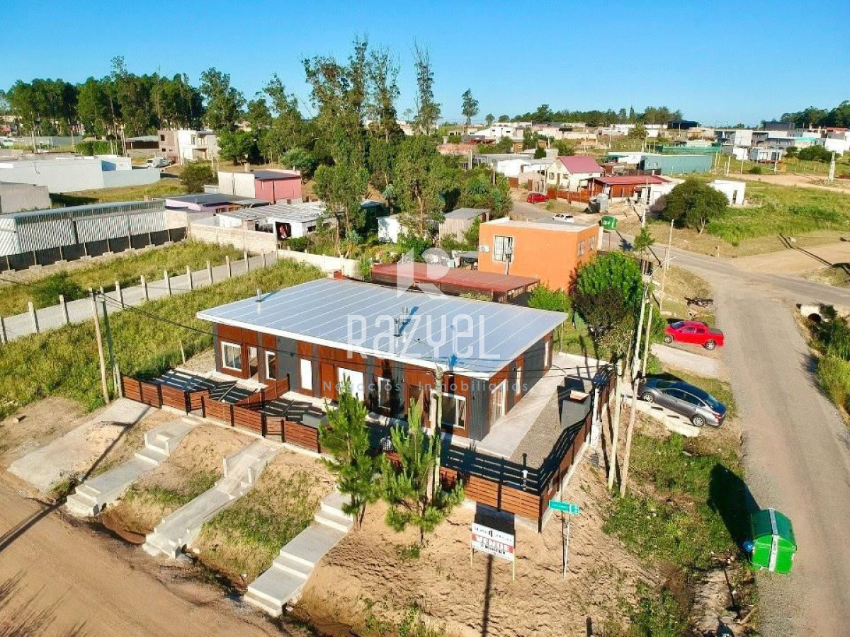 Casa ID.1019 - Casas en venta Altos de la Laguna