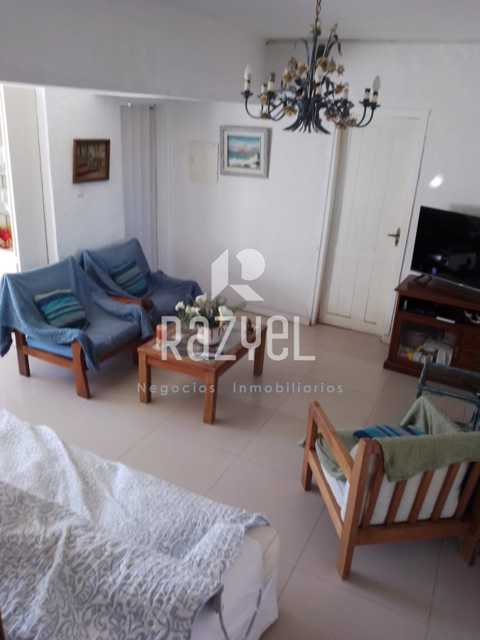 Casa ID.476 - Casa y comercio en Venta Bal B.A.