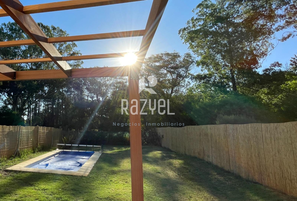 Casa ID.1021 - 🏠  Hermosa casa en ALQUILER ANUAL y VENTA 