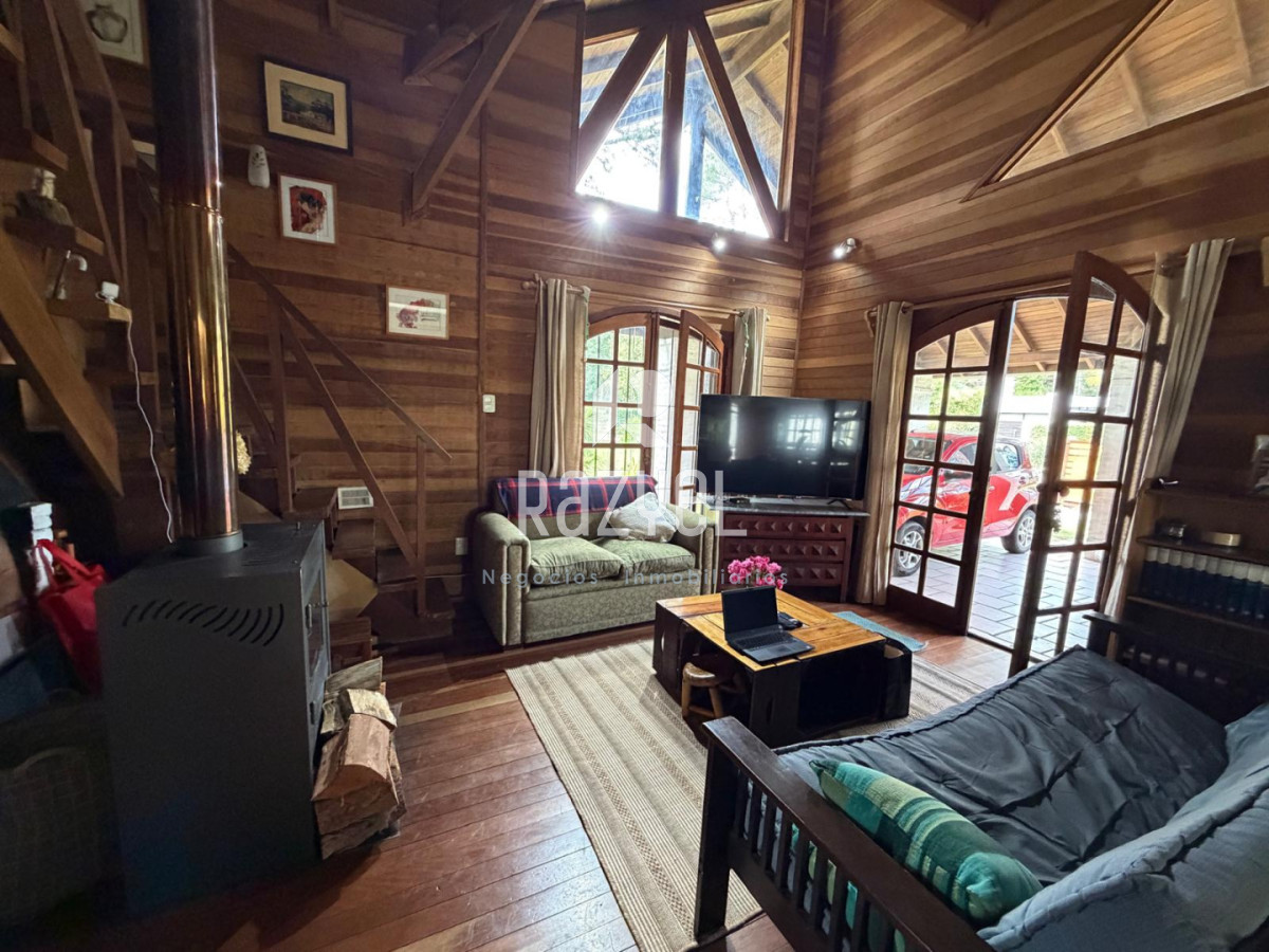 Casa ID.1259 - Hermosa casa en venta en Pinares - Punta del Este