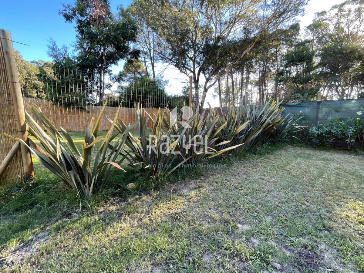 Casa ID.1021 - 🏠  Hermosa casa en ALQUILER ANUAL y VENTA 