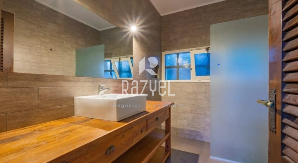 Casa ID.1157 - Casa Disponible en Enero 2026 Alquiler temporal 3 dormitorios con dependencia 