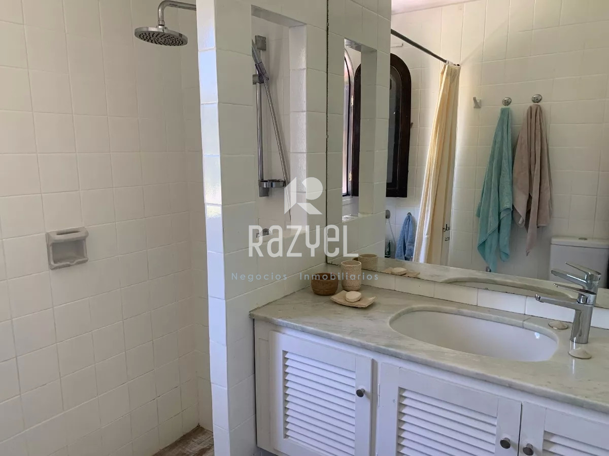 Casa ID.620 - Casa 4 dormitorios, 4 baños Beverly Hills
