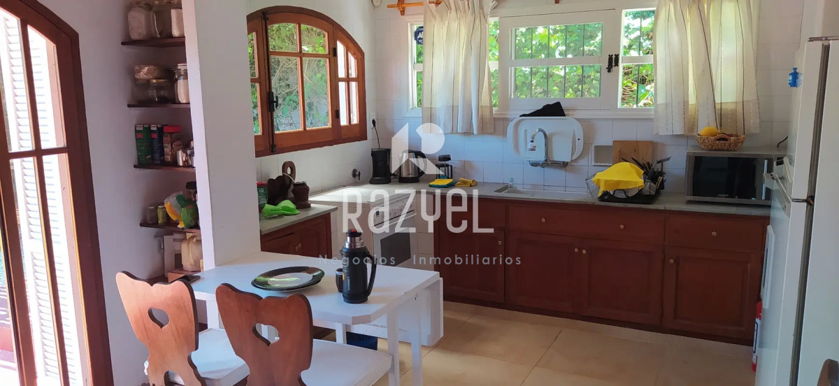 Casa ID.537 - Alquiler Anual a 200 mts del mar