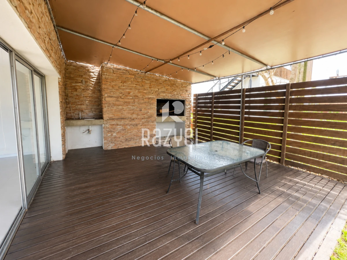 Casa ID.1277 - Casa en Alquiler Anual Pinares