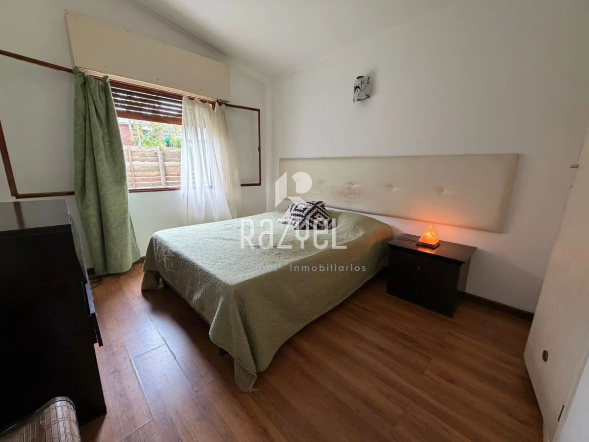 Casa ID.1265 - Hermosa casa en venta en Pinares terreno esquinero